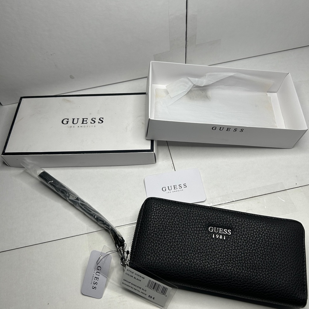 GUESS Black Wallet
